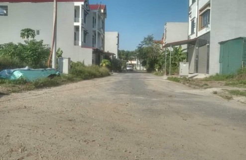 Đất trung tâm hành chính huyện mê linh. lô góc thoáng đẹp